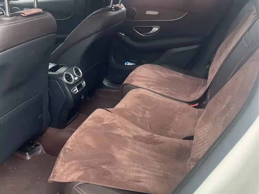 Mercedes-Benz GLC-Class Mercedes-Benz GLC 2022 GLC 300 L 4MATIC Dynamic Collector's Edition 2022 — миниатюра 2