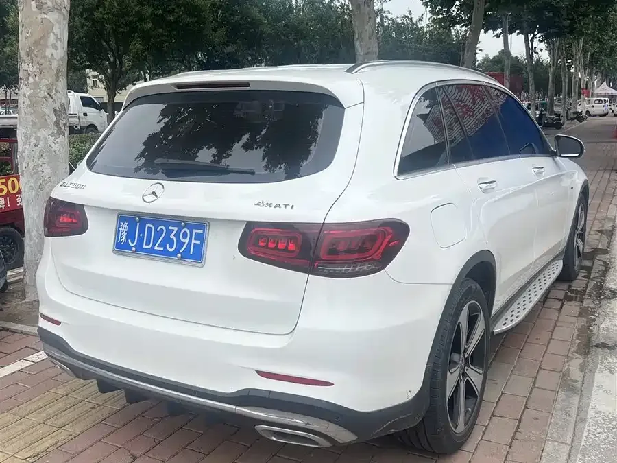 Mercedes-Benz GLC-Class Mercedes-Benz GLC 2022 GLC 300 L 4MATIC Dynamic Collector's Edition 2022 — миниатюра 5