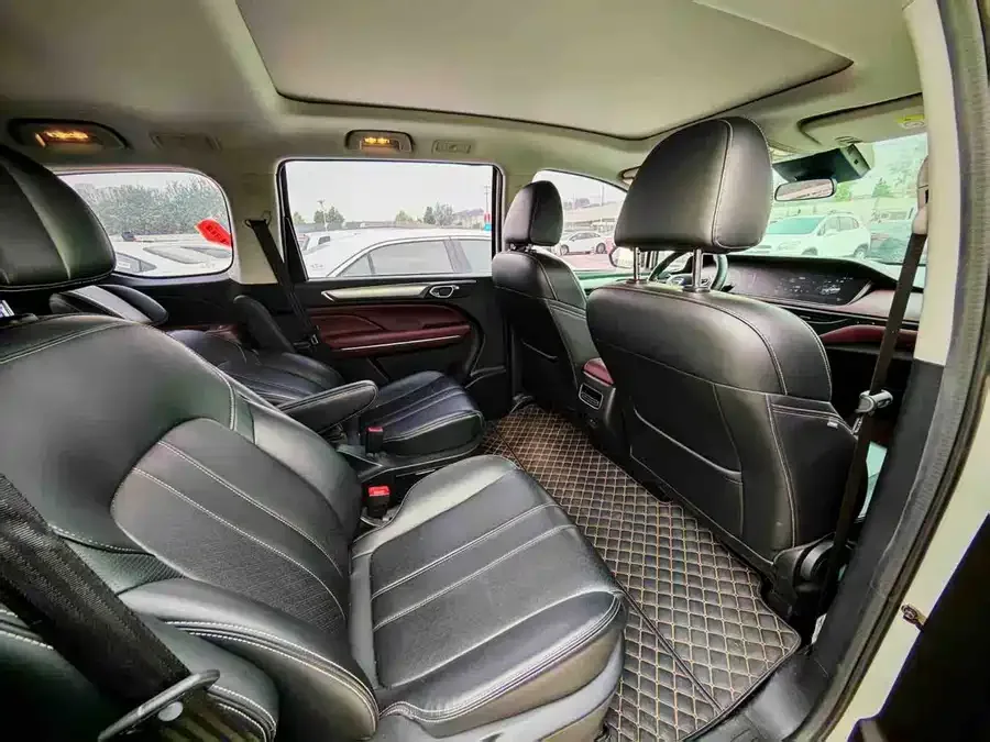 GAC Trumpchi M6 Trumpchi M6 2021 PRO 270T DCT Premium Edition 2022 — миниатюра 3