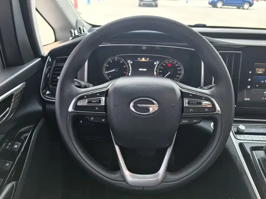 GAC Trumpchi M8 Trumpchi M8 2023 Lingxiu Series 390T Deluxe Edition 2023 — миниатюра 4