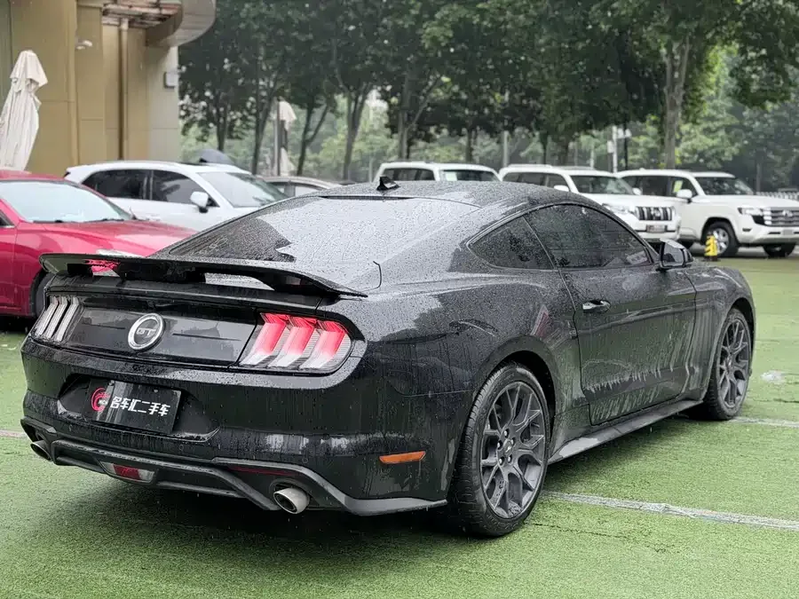 Ford Mustang 2021 Mustang 2.3T EcoBoost 2023 — миниатюра 4