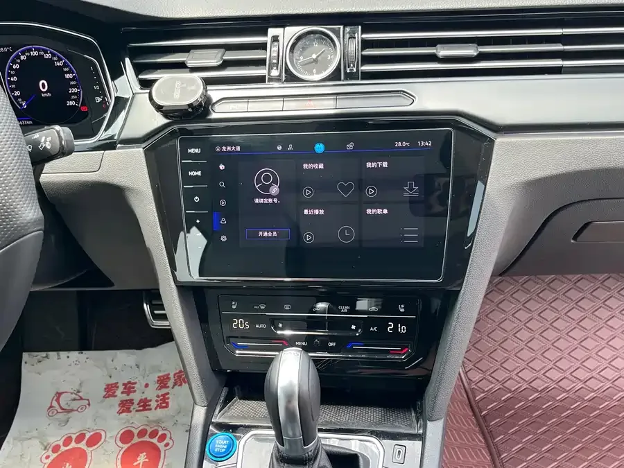 Volkswagen Magotan Magotan 2023 2 million commemorative edition 330TSI DSG luxury model 2023 — миниатюра 3