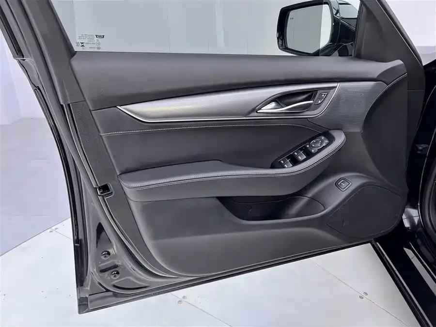 Cadillac CT5 2024 28T Luxury Pro 2024 — миниатюра 5