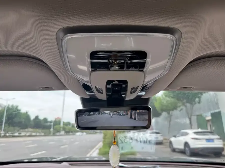 Hongqi H9 Hongqi H9 2022 2.0T Zhilian Qichang Edition 2022 — миниатюра 4