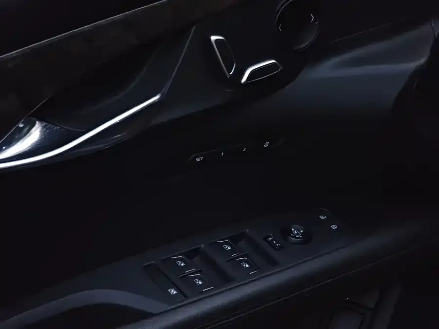 Cadillac CT6 2022 28T Luxury Edition 2023 — миниатюра 4