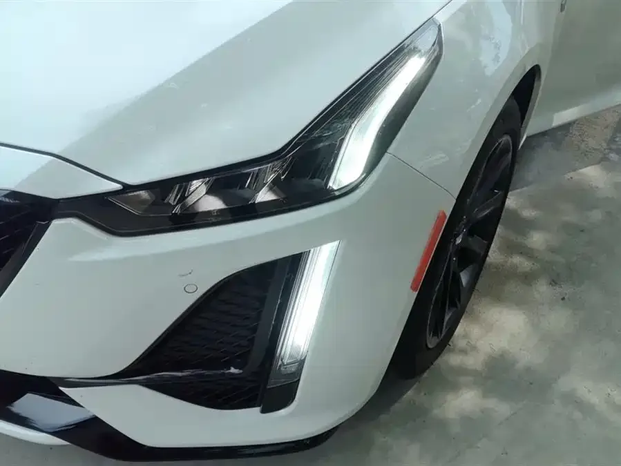 Cadillac CT5 2023 28T Premium Edition 2023 — миниатюра 5