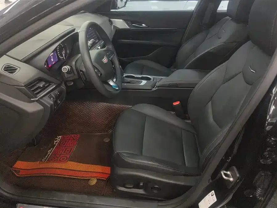 Cadillac CT4 2021 28T luxury model 2022 — миниатюра 3
