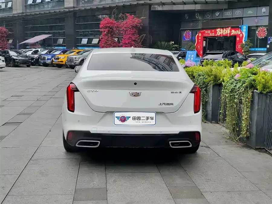 Cadillac CT4 2022 28T luxury model 2023 — миниатюра 2