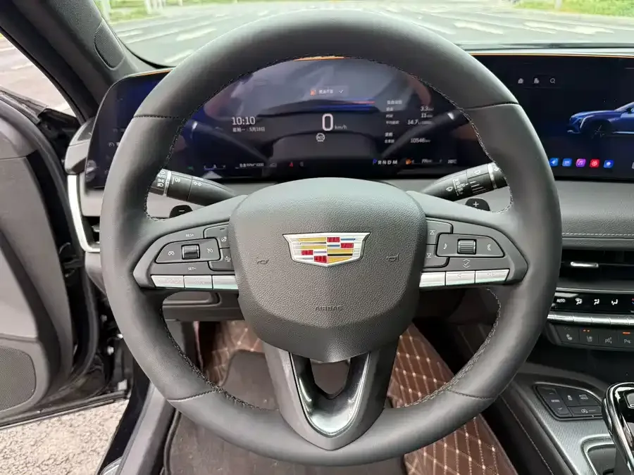 Cadillac CT5 2025 28T Track Performance Edition 2025 — миниатюра 2