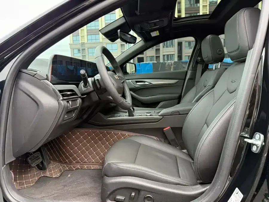 Cadillac CT5 2025 28T Track Performance Edition 2025 — миниатюра 4