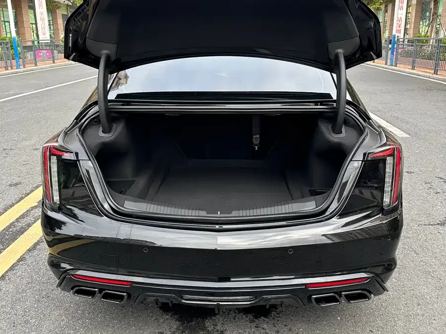 Cadillac CT5 2023 28T Platinum Super Assist Driving Edition 2023 — миниатюра 3
