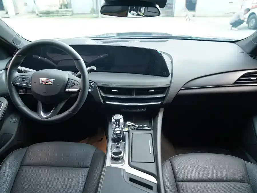 Cadillac CT5 2024 28T Luxury Pro 2024 — миниатюра 2