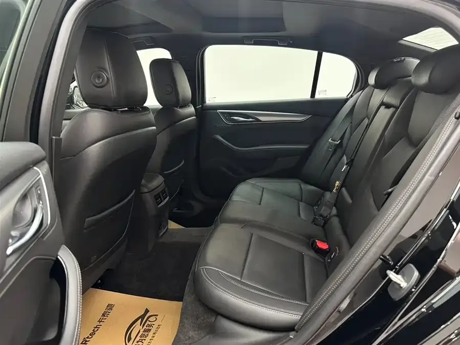 Cadillac CT5 2024 28T Luxury Pro 2024 — миниатюра 3