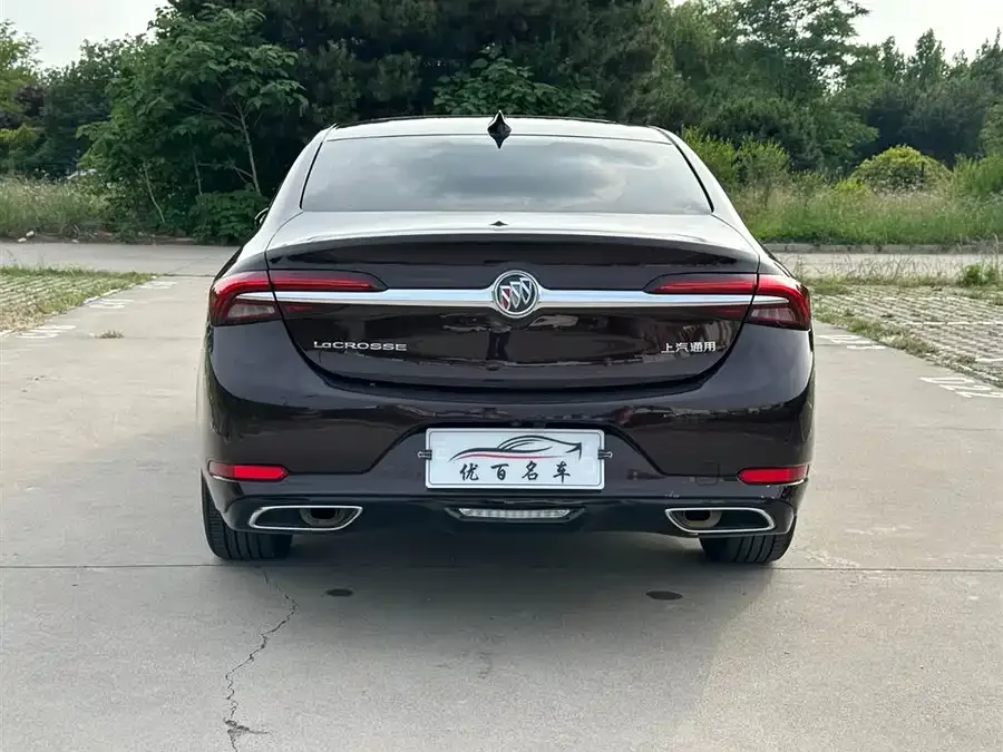 Buick LaCrosse LaCrosse 2022 Avenir Premium Edition 2022 — миниатюра 2