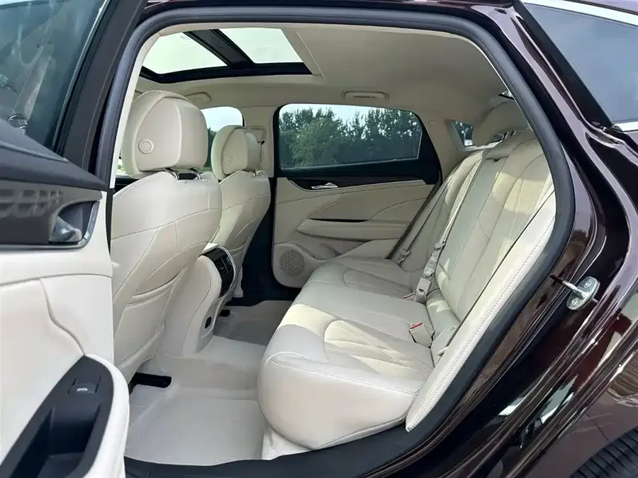 Buick LaCrosse LaCrosse 2022 Avenir Premium Edition 2022 — миниатюра 3