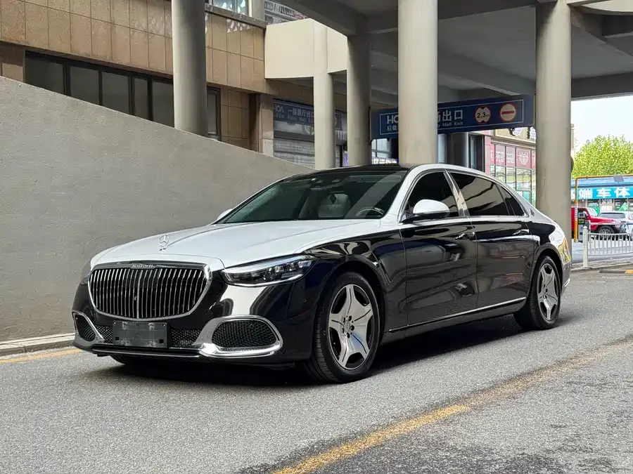 Mercedes-Benz Maybach S-Class 2023