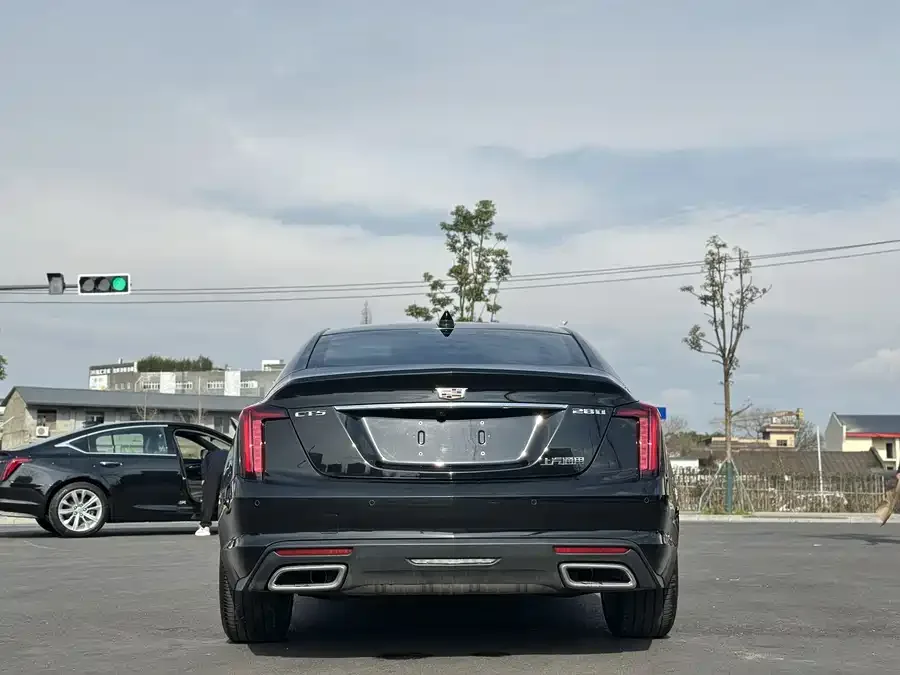Cadillac CT5 2024 28T Luxury Pro 2026 — миниатюра 2