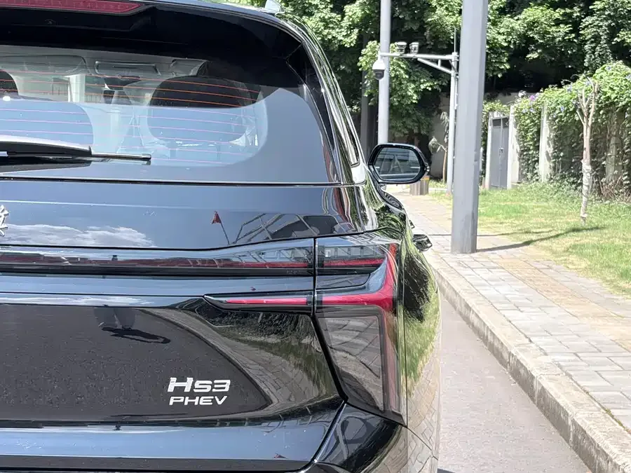 Hongqi HS3 PHEV Hongqi HS3 PHEV 2025 125km Jinwei PLUS 2 Millionth Commemorative Edition 2026 — миниатюра 3