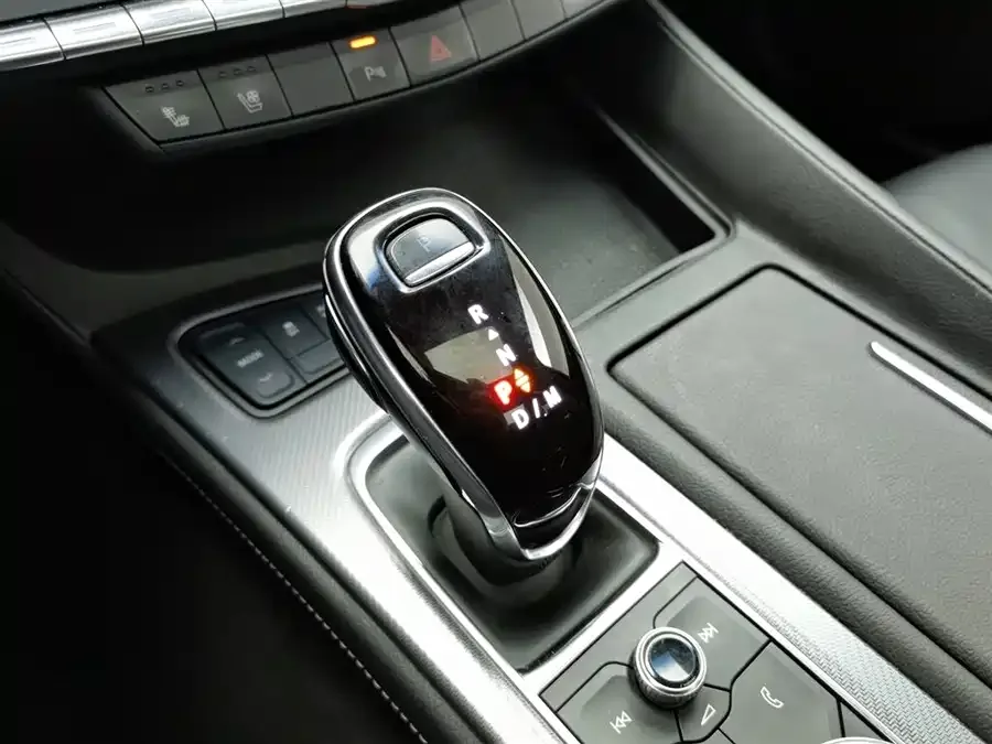 Cadillac CT5 2022 28T Luxury Edition (Standard Edition) 2022 — миниатюра 4