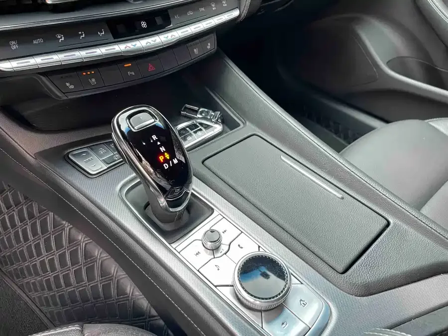 Cadillac CT5 2022 28T Luxury Edition (Standard Edition) 2023 — миниатюра 4