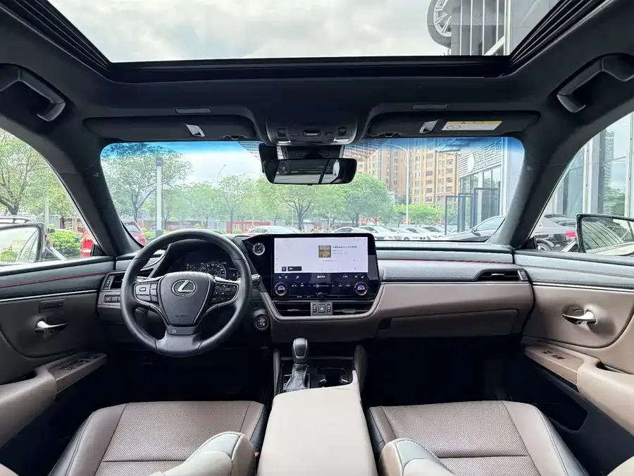 Lexus ES 2025 200 Premium Edition 2025 — миниатюра 3