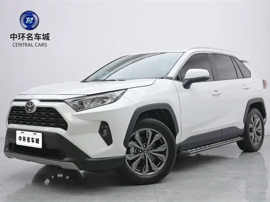 Toyota RAV4 RAV4 Rongfang 2024 2.0L CVT 2WD Fashion Edition 2025 — фото 1, купить с доставкой в Москву