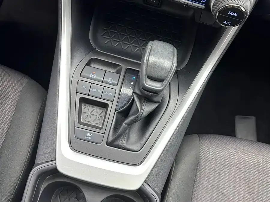 Toyota RAV4 RAV4 Rongfang 2022 Dual Engine 2.5L E-CVT Two-Wheel Drive Elite Edition 2023 — миниатюра 4