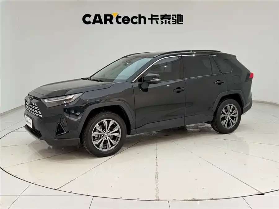 Toyota RAV4 RAV4 Rongfang 2023 2.0L CVT 2WD Fashion PLUS Edition 2024 — фото 1, купить с доставкой в Москву
