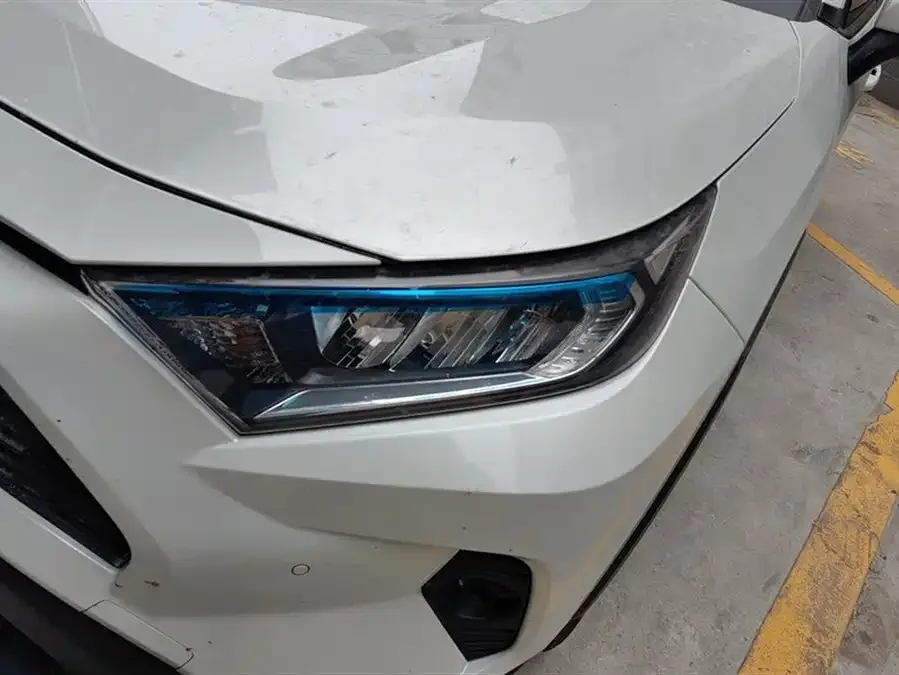 Toyota RAV4 RAV4 Rongfang 2022 2.0L CVT 2WD Fashion Edition 2023 — миниатюра 2