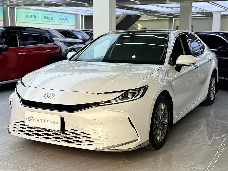 Toyota Camry 2024