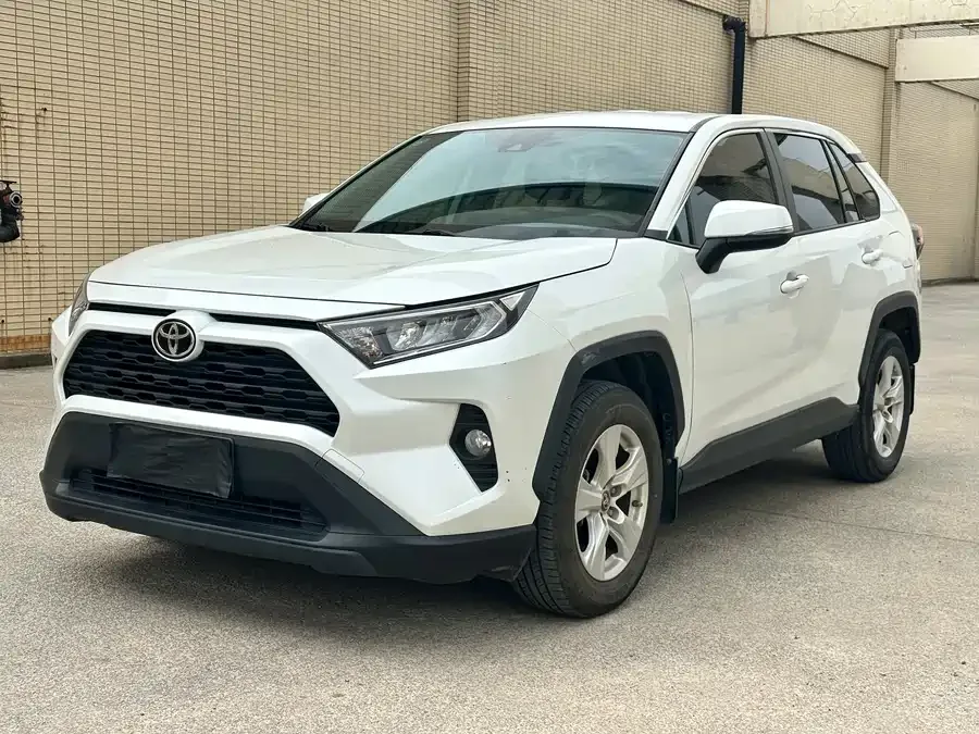 Toyota RAV4 RAV4 Rongfang 2022 2.0L CVT 2WD Urban Edition 2023 — фото 1, купить с доставкой в Москву