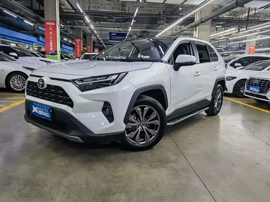 Toyota RAV4 RAV4 Rongfang 2023 2.0L CVT 2WD Fashion PLUS Edition 2024 — фото 1, купить с доставкой в Москву