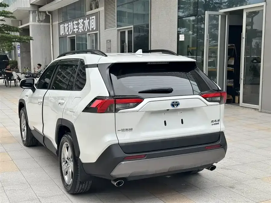 Toyota RAV4 RAV4 Rongfang 2022 Dual Engine 2.5L E-CVT Two-Wheel Drive Elite Edition 2023 — миниатюра 2
