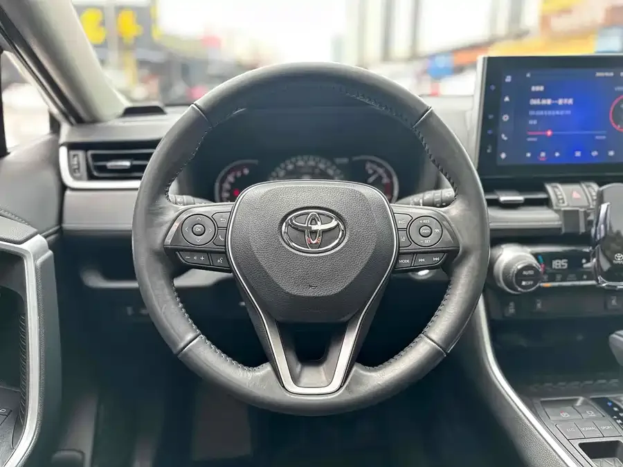 Toyota RAV4 RAV4 Rongfang 2022 2.0L CVT 2WD Fashion PLUS Edition 2022 — миниатюра 3