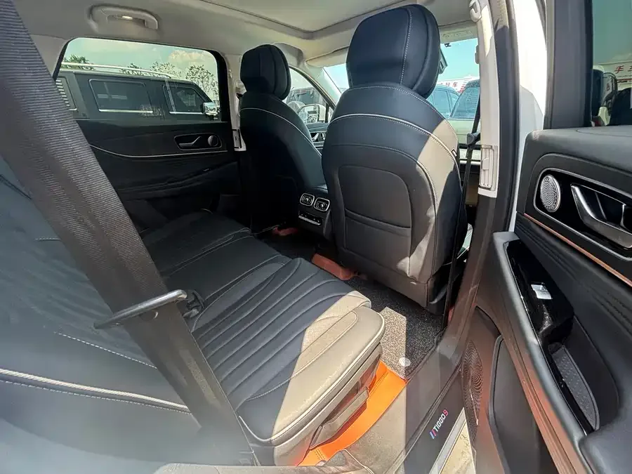 Chery Tiggo 9 Tiggo 9 2023 2.0T Dual Clutch 2WD Luxury Edition 7 Seaters 2024 — миниатюра 4