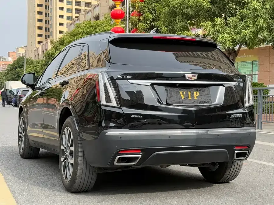 Cadillac XT5 2022 2.0T 4WD Luxury Edition (Hummingbird Edition) 2023 — миниатюра 3
