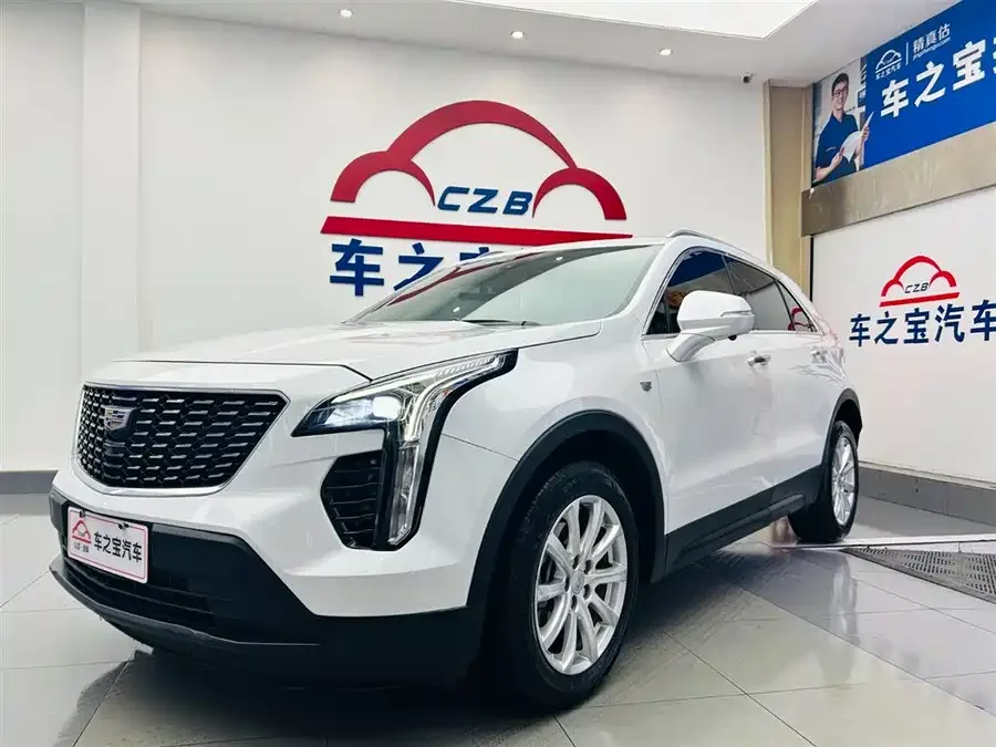 Cadillac XT4 2022 28T two-wheel drive fashion model 2022 — фото 1, купить с доставкой в Москву