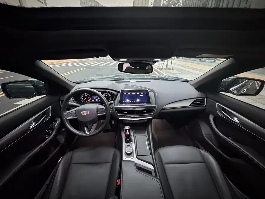 Cadillac CT5 2022 28T Luxury Edition (Standard Edition) 2022 — миниатюра 3