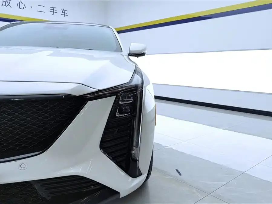 Cadillac CT5 2024 28T Luxury Pro 2024 — миниатюра 2
