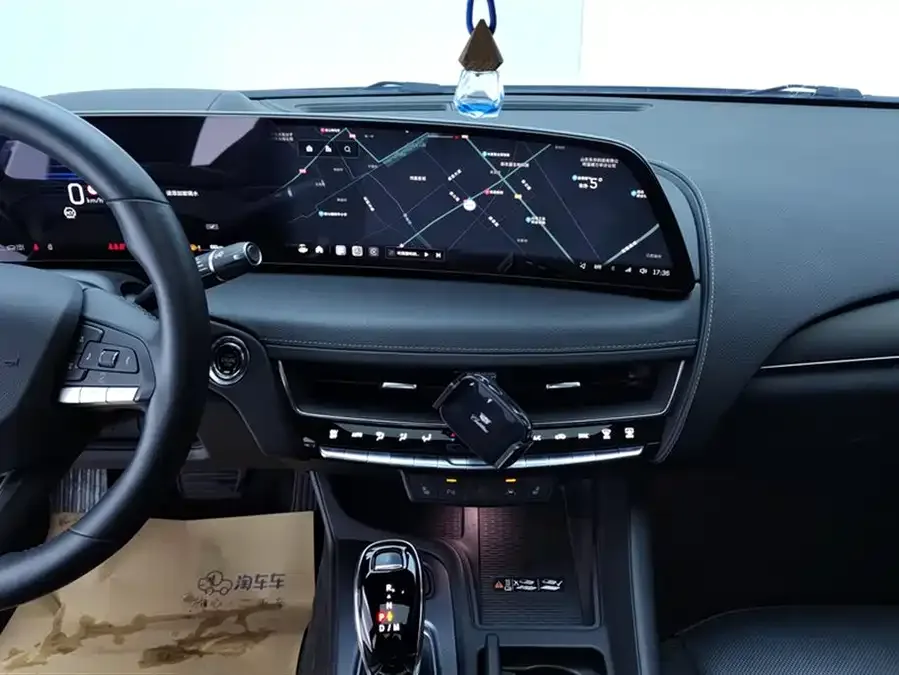 Cadillac CT5 2024 28T Luxury Pro 2024 — миниатюра 4