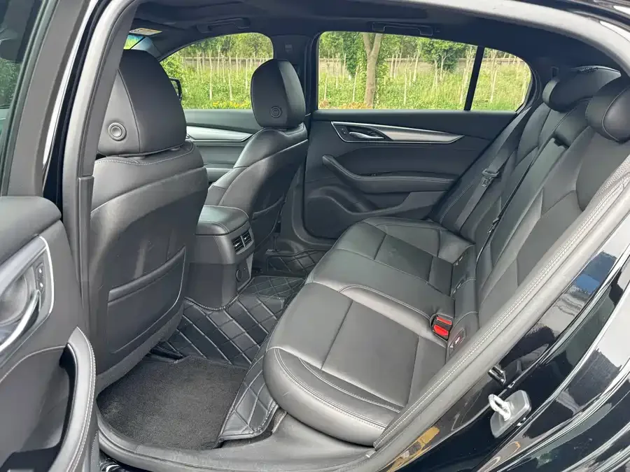 Cadillac CT5 2023 28T Luxury Edition (Standard Edition) 2023 — миниатюра 3