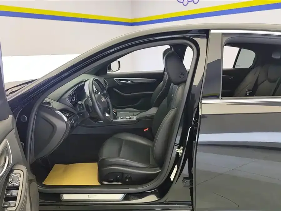 Cadillac CT5 2022 28T Luxury Edition (Standard Edition) 2023 — миниатюра 3
