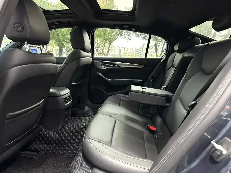 Cadillac CT5 2023 28T Premium Edition 2023 — миниатюра 4