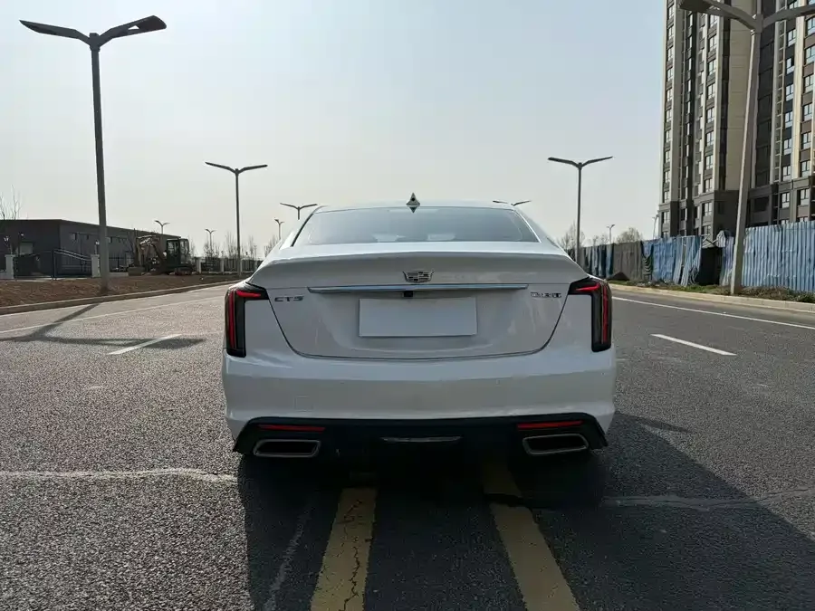 Cadillac CT5 2022 28T Luxury Edition 2023 — миниатюра 3