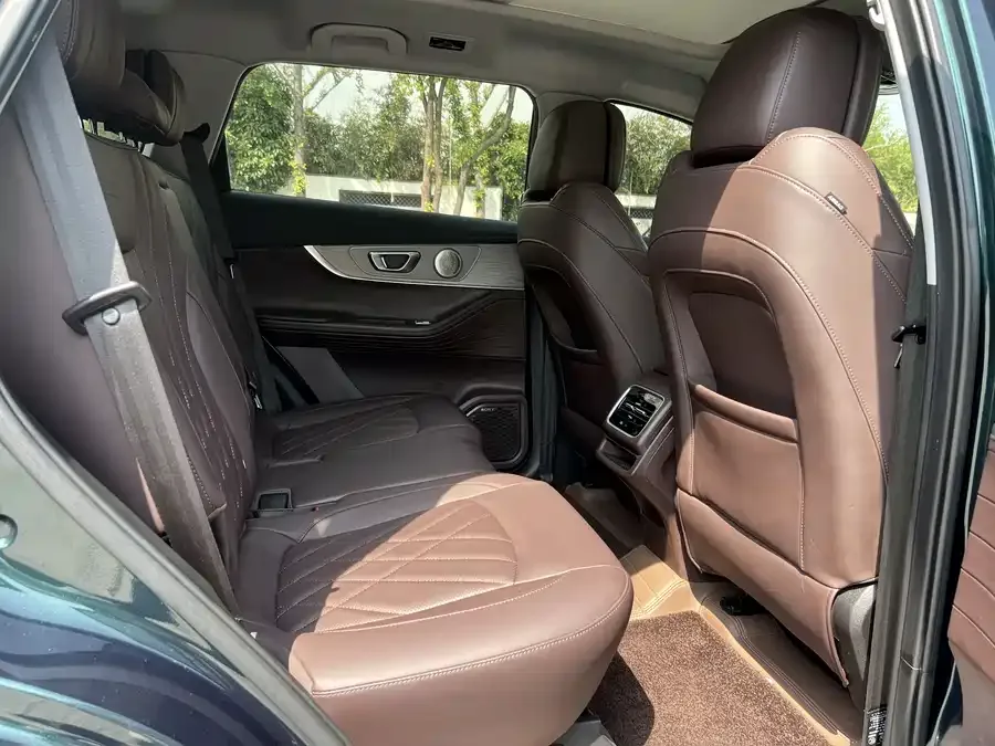 Chery Tiggo 8 Pro Tiggo 8 PRO 2022 390T two-wheel drive vast version 7 seats 2022 — миниатюра 3