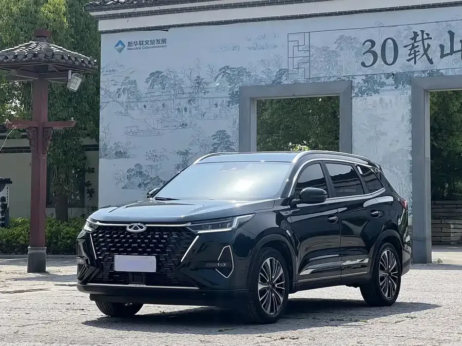 Chery Tiggo 8 Pro Tiggo 8 PRO 2022 390T two-wheel drive vast version 7 seats 2022 — фото 1, купить с доставкой в Москву