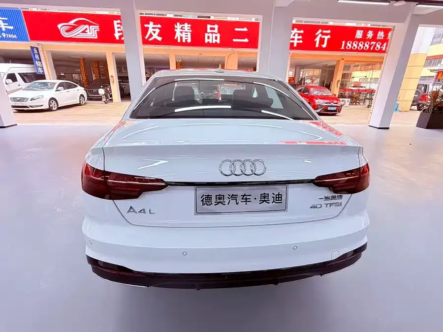 Audi a4 l 2025 2 million units Enjoyable Edition 40 TFSI Luxury Dynamic Edition 2025 — миниатюра 4