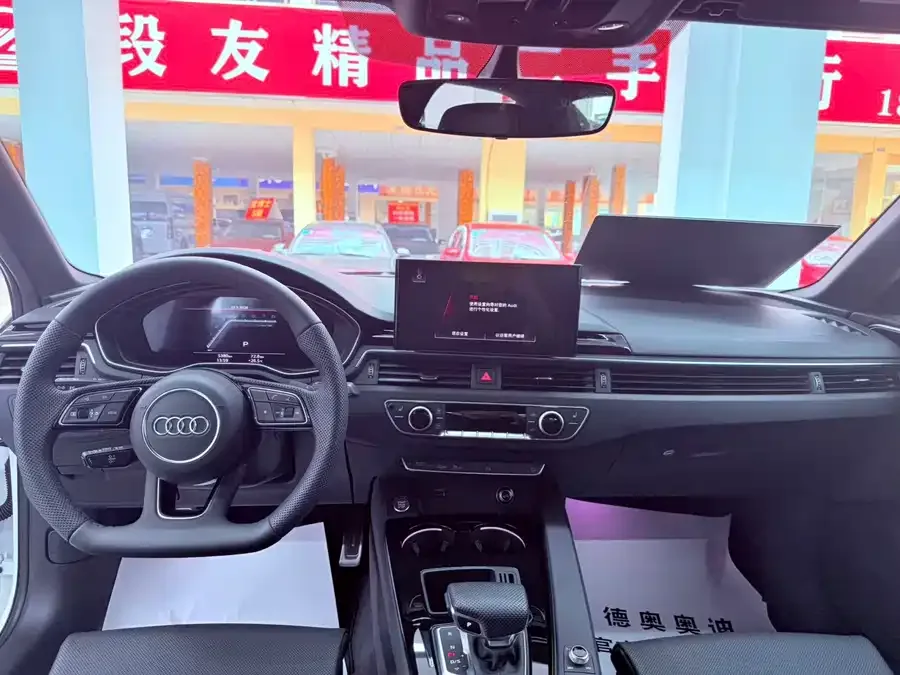 Audi a4 l 2025 2 million units Enjoyable Edition 40 TFSI Luxury Dynamic Edition 2025 — миниатюра 5
