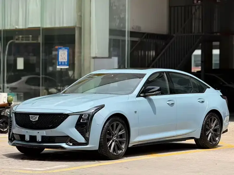 Cadillac CT5 2025 28T Track Performance Edition + Peak Track Optional Package 2025 — фото 1, купить с доставкой в Москву