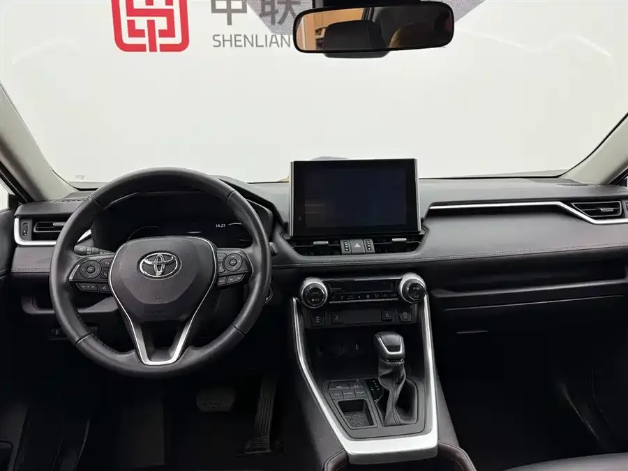 Toyota RAV4 RAV4 Rongfang 2022 2.0L CVT 2WD Fashion PLUS Edition 2022 — миниатюра 4